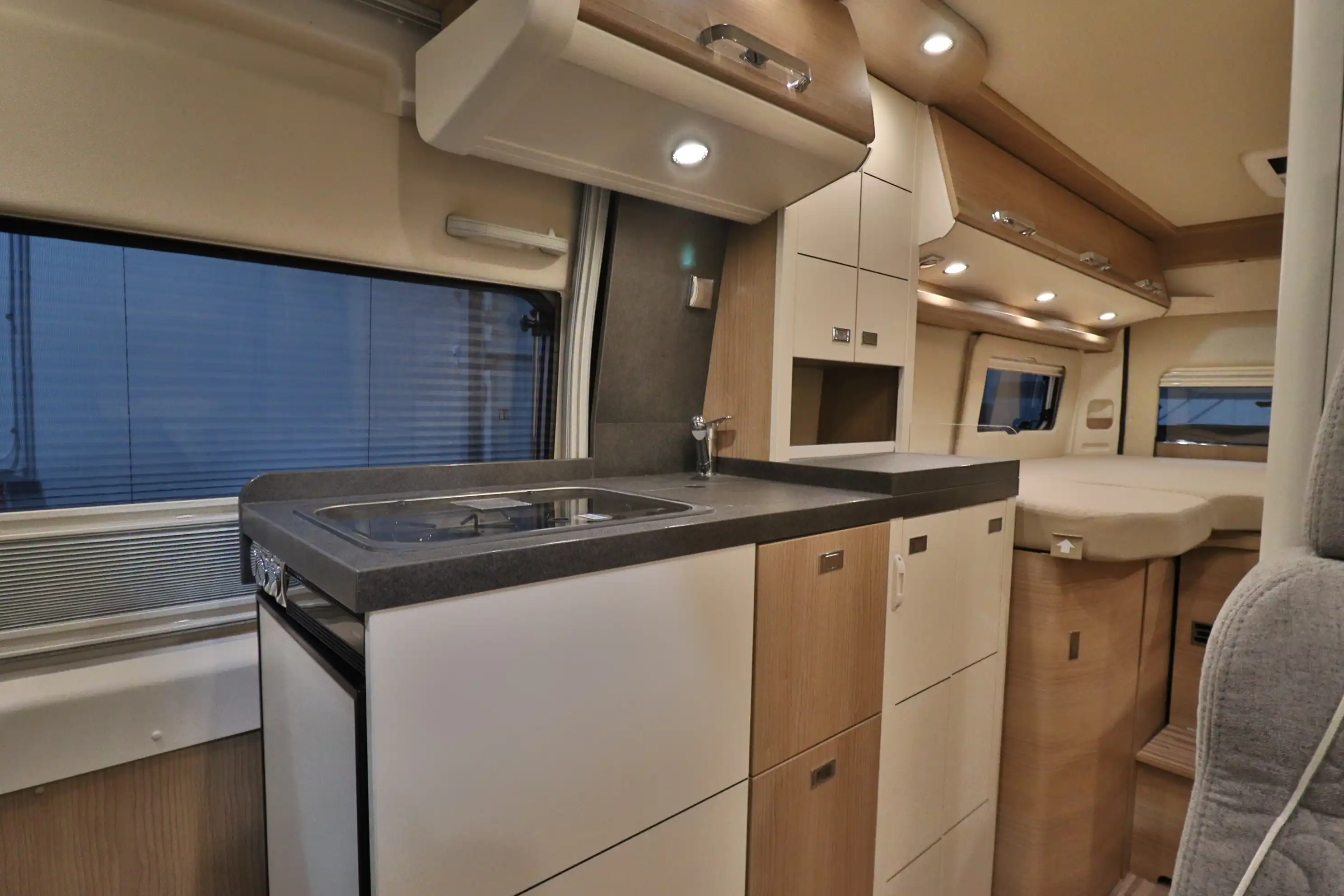 CARTHAGO Malibu Van 640 LE First Class